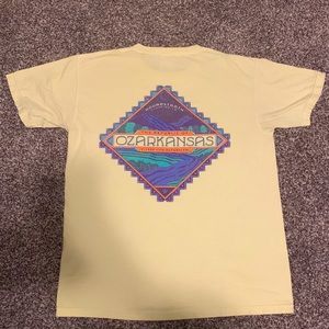 Pale yellow Houndstooth clothing t-shirt